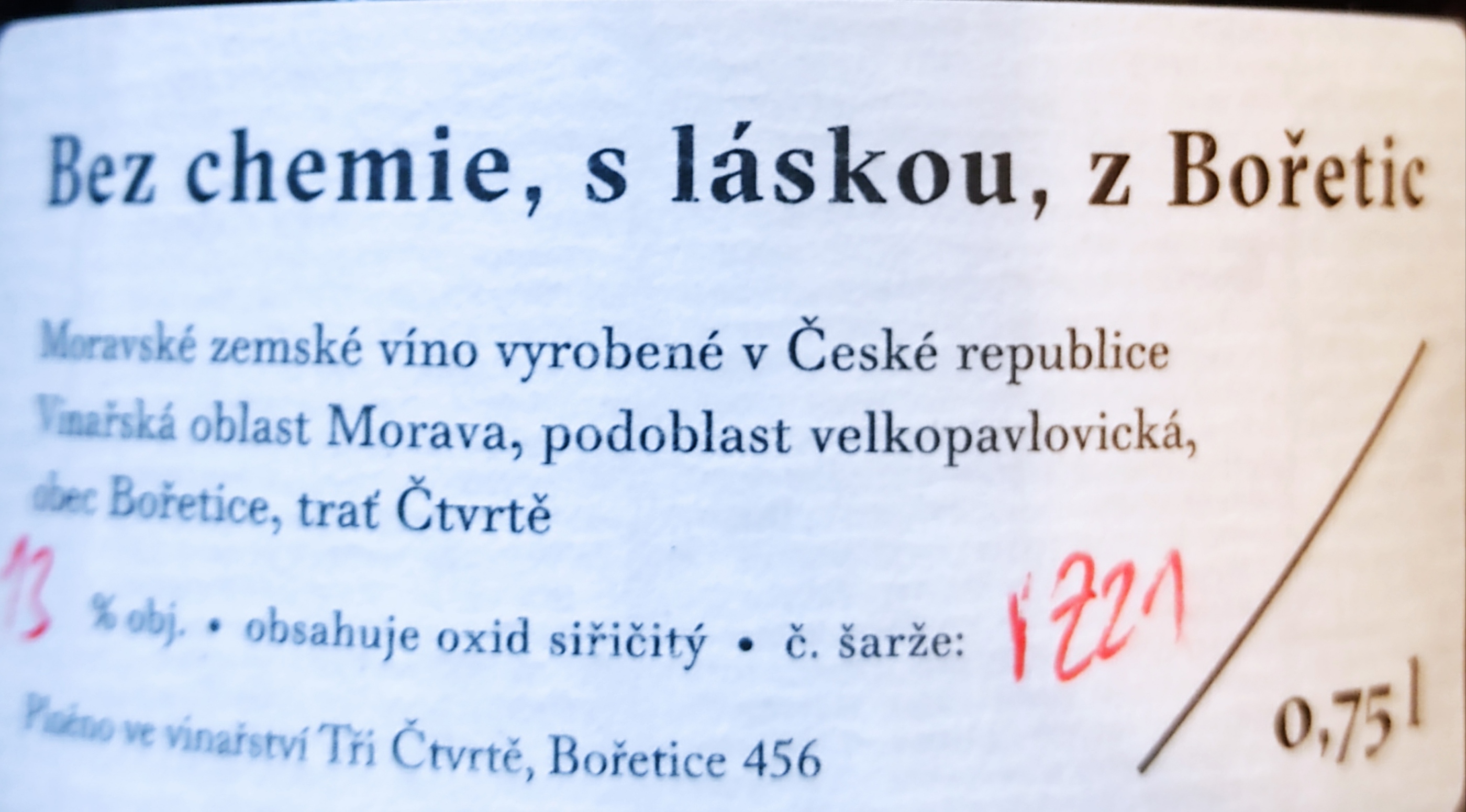 Etiketa Veltlínské zelené-TŘI ČTVRTĚ