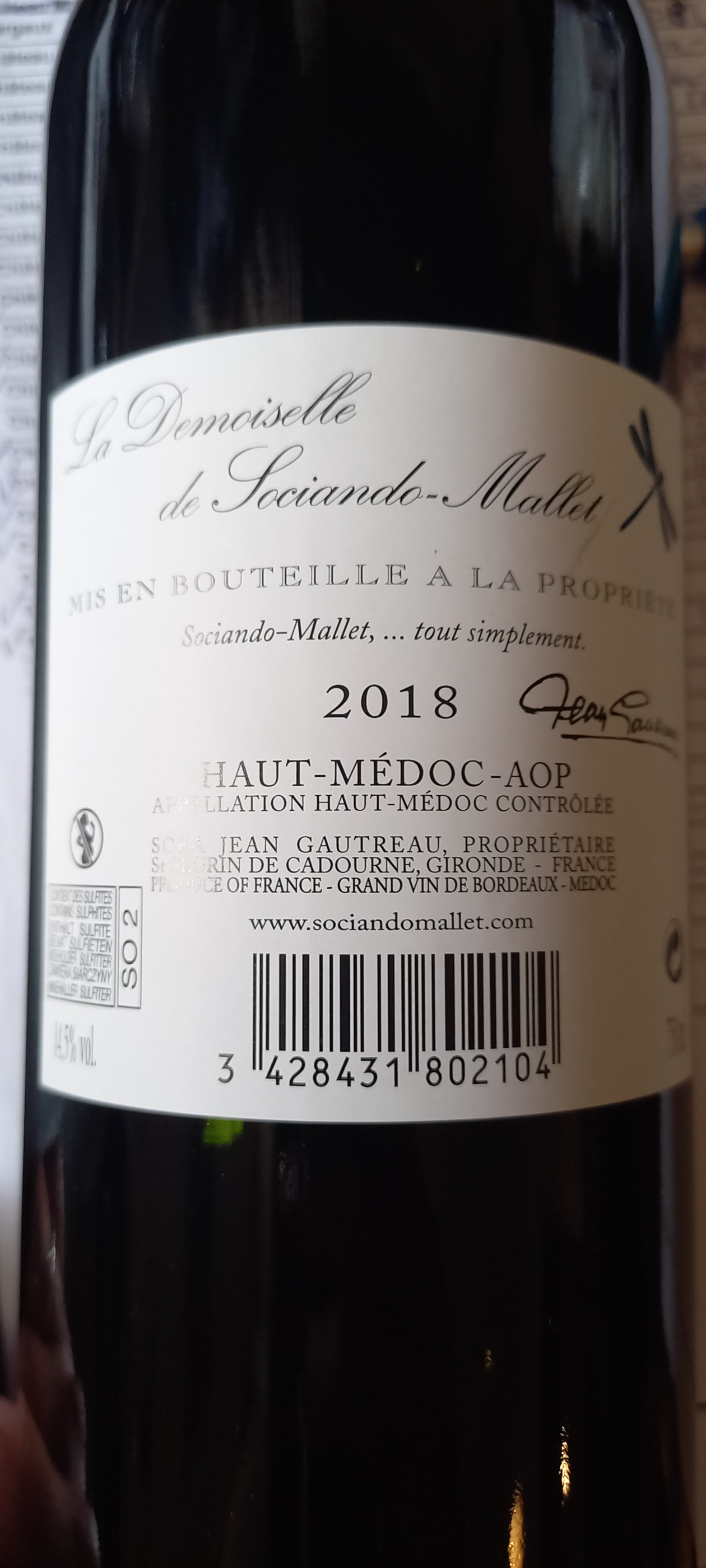 Etiketa Demoiselle de Sociando