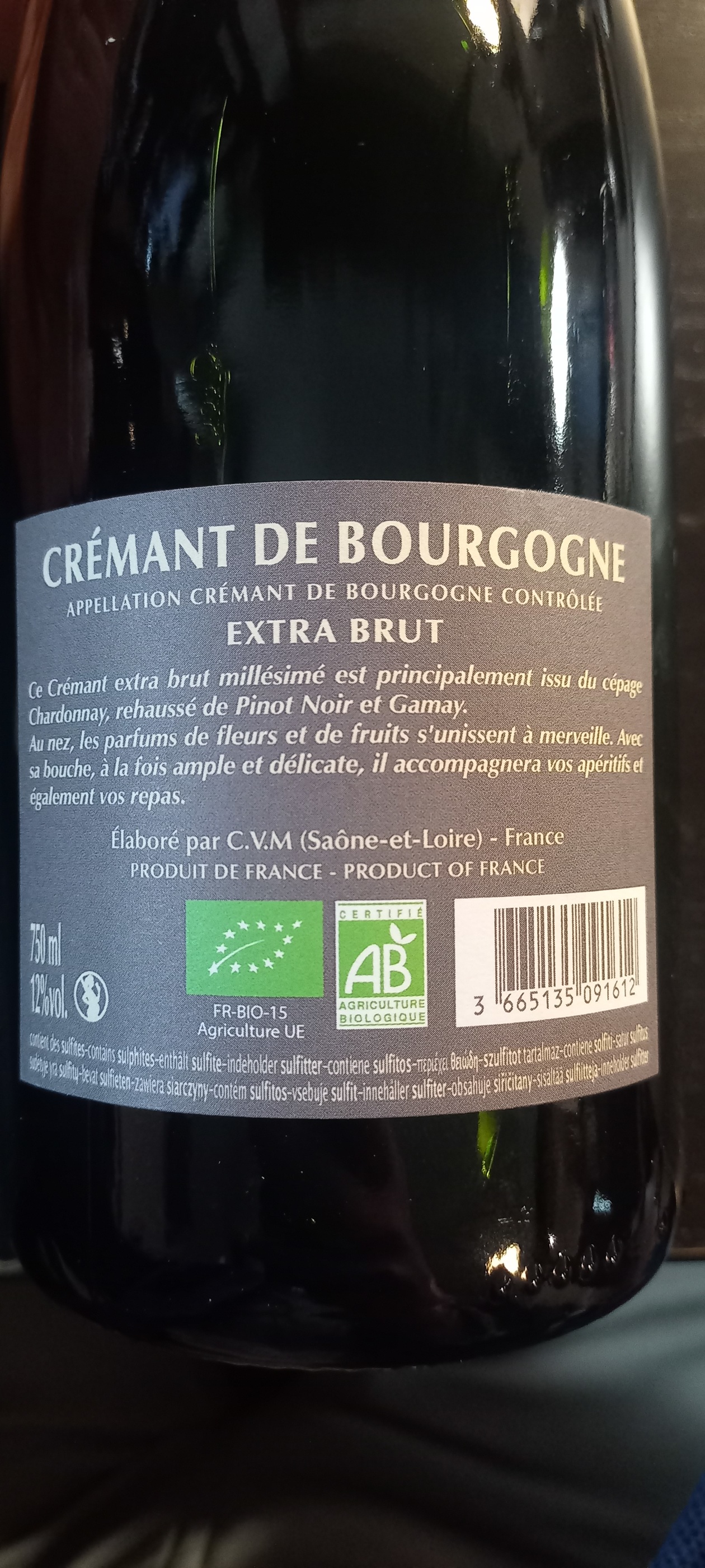 Etiketa Crémant de Bourgogne BIO